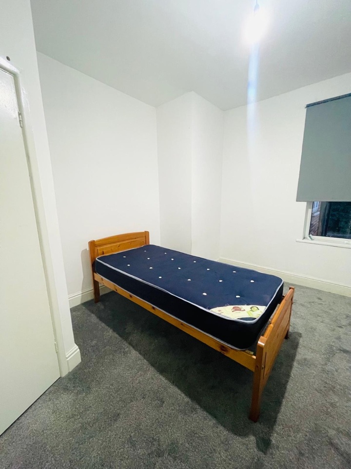 Additional image 6 of 3 Bed Terraced House, South View Road, S7, N1 7GU