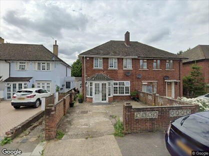 Room in a Shared House, New Peachey Lane, UB8