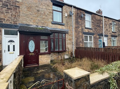 3 Bed Terraced House, Temple Gardens, DH8