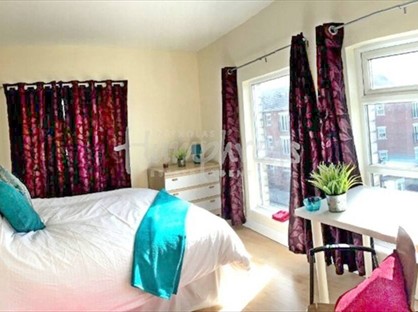 Room in a Shared Flat, Liverpool, L15