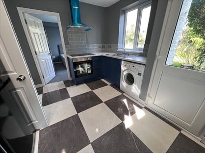 5 Bed Semi-Detached House, Nasmith Road, NR4