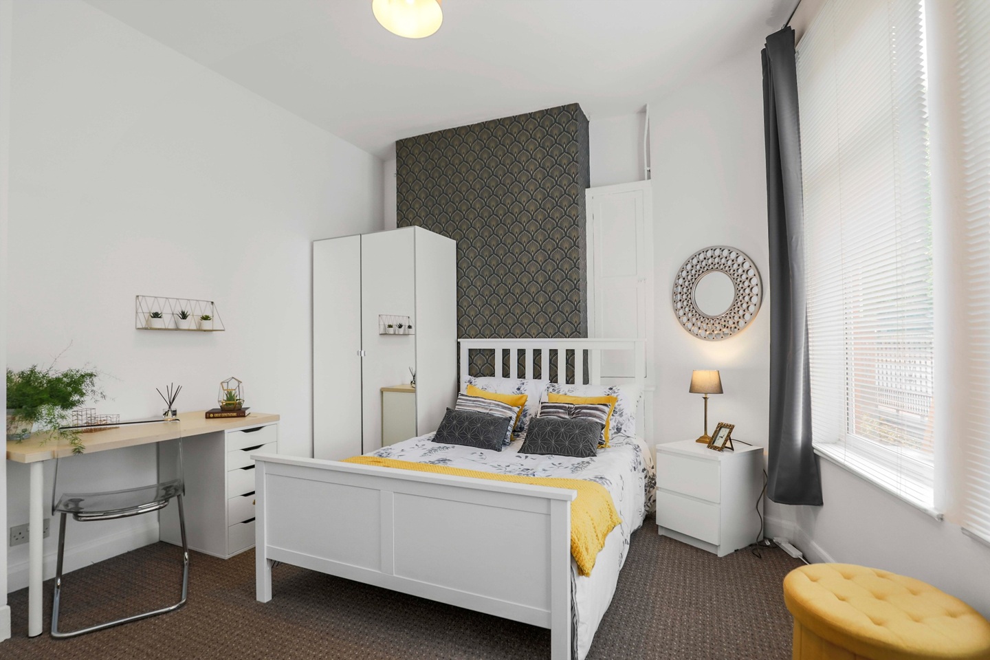 6 Bed End Terrace, St Stephens Road, LE2, N1 7GU