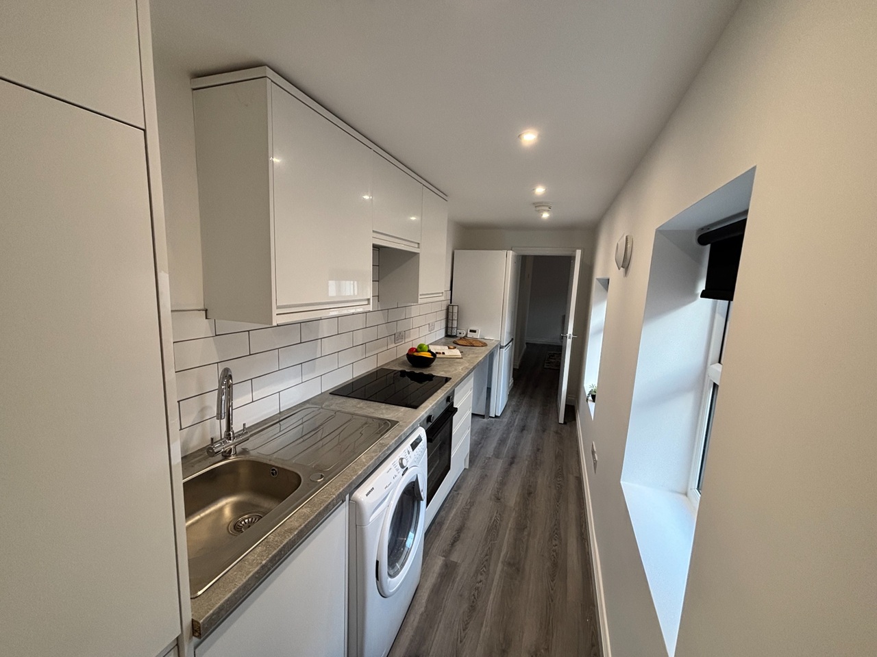 1 Bed Flat, Norwood Terrace, LS6 photo 2