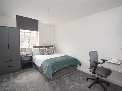 Studio Flat, Nether Hall, DN1