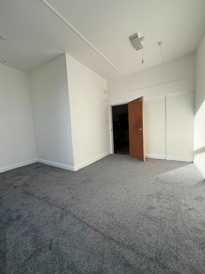 Additional image 6 of 1 Bed Flat, Humberstone Road, LE5, N1 7GU