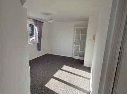 1 Bed Flat, Howard Close, EN9