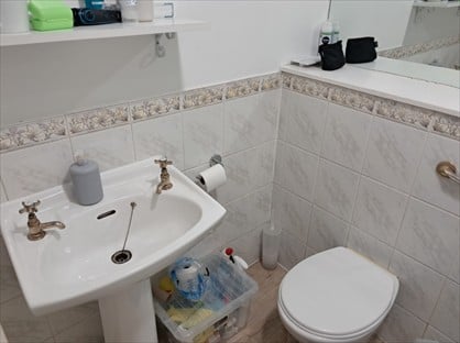 Room in a Shared Flat, Magnum House, DD1