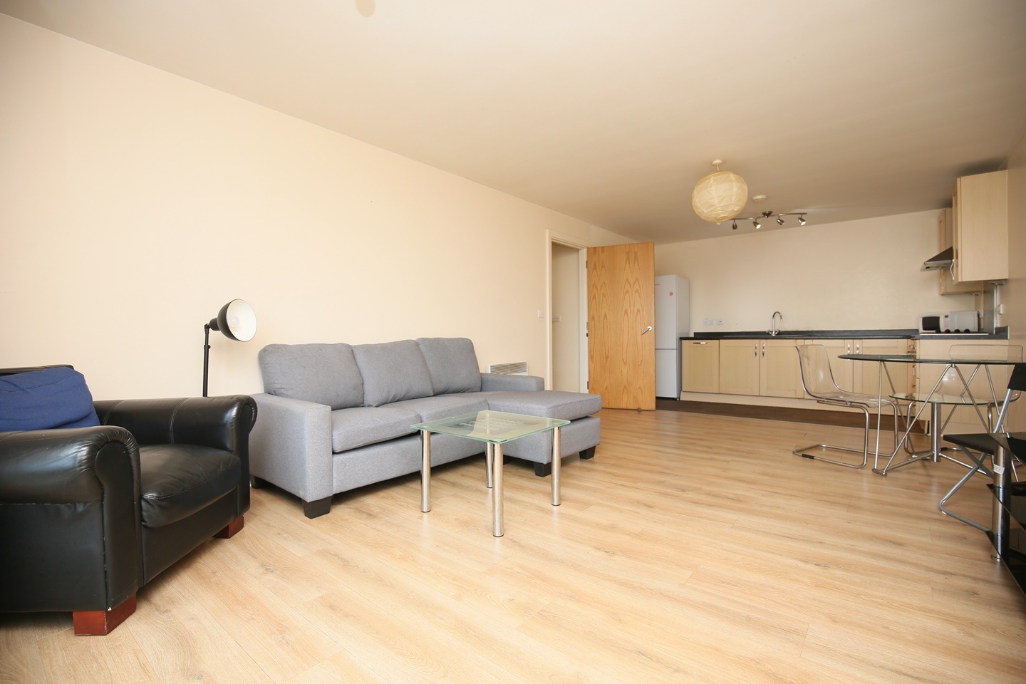 Additional image 3 of 2 Bed Flat, Beauchamp House, CV1, N1 7GU