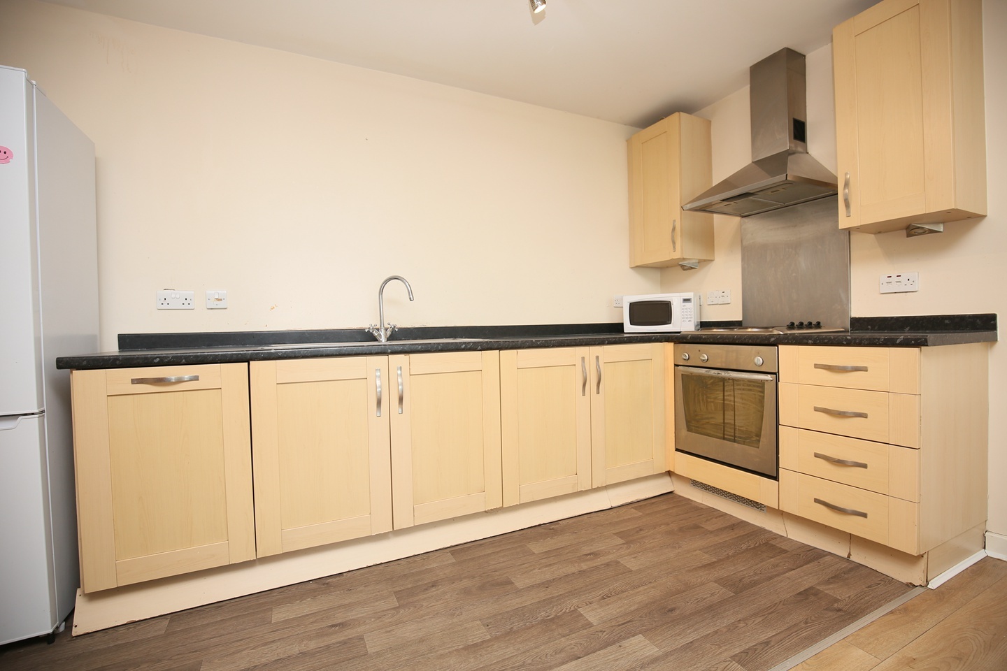 Additional image 4 of 2 Bed Flat, Beauchamp House, CV1, N1 7GU