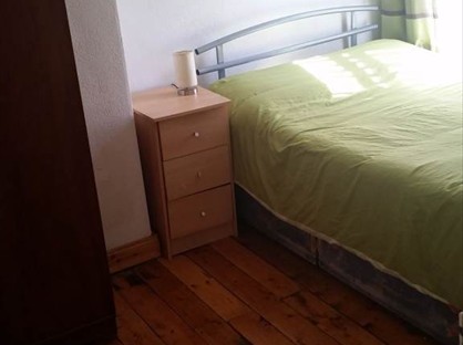 Room in a Shared House, Rathcool St, BT9