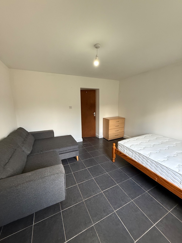 Room in a Shared House, Stanley Cottages, BS7, N1 7GU