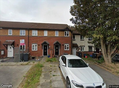 2 Bed Terraced House, Chepstow Close, SG1