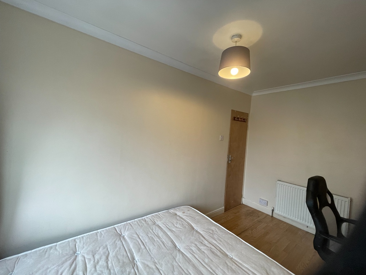 Additional image 9 of Room in a Shared House, Cricket Road, OX4, N1 7GU