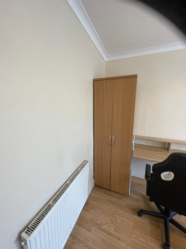 Additional image 10 of Room in a Shared House, Cricket Road, OX4, N1 7GU