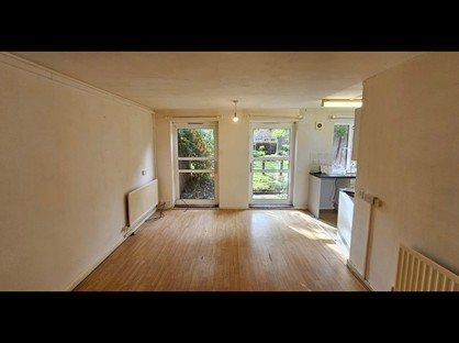 1 Bed Flat, Grasmere Gardens, CB4