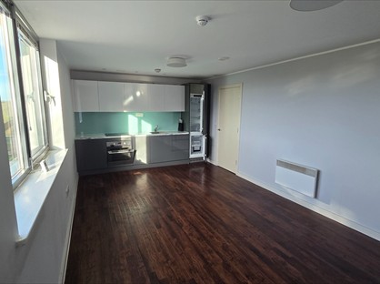 2 Bed Flat, The Icon, SS14