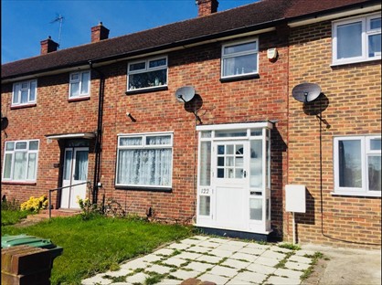 4 Bed Terraced House, Restons Crescent, SE9