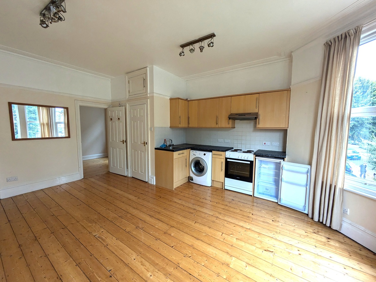 Additional image 2 of 1 Bed Flat, Blenheim Road, BS6, N1 7GU