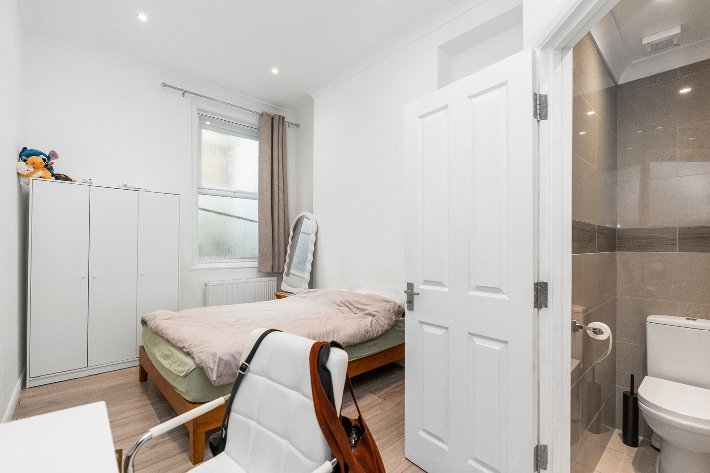 Additional image 10 of 1 Bed Flat, West St, BN1, N1 7GU