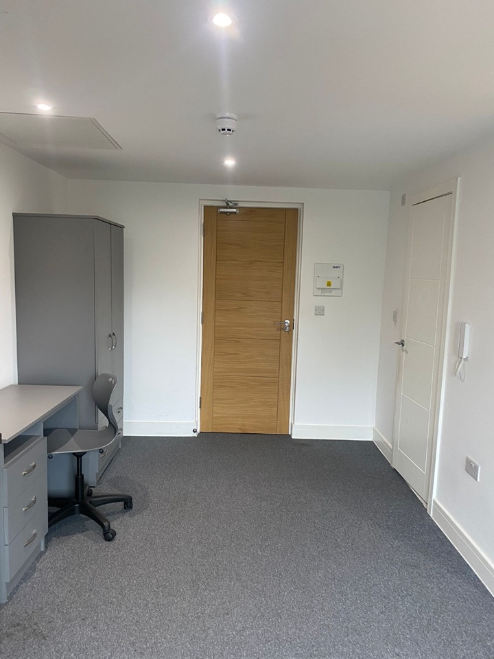 Additional image 2 of Studio Flat, Phoenix Place, BS16, N1 7GU