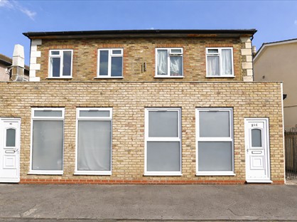 Studio Flat, Selhurst Road, SE25