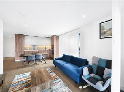 2 Bed Flat, Hewson Way, SE17