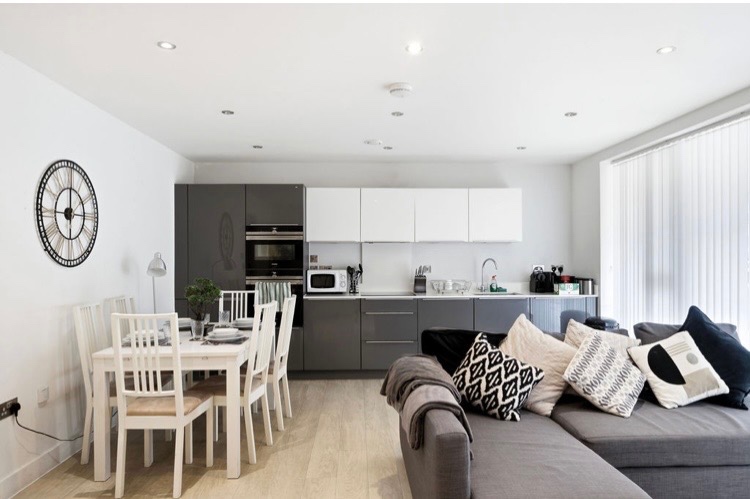 2 Bed Flat, Great Northern Road, CB1, N1 7GU