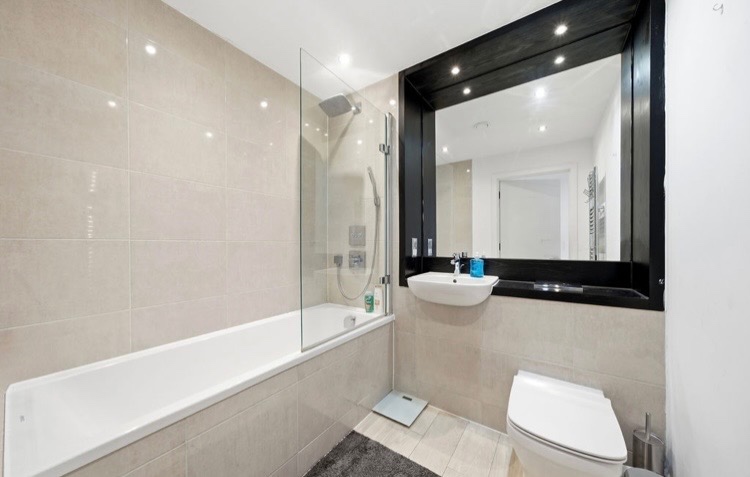 Additional image 5 of 2 Bed Flat, Great Northern Road, CB1, N1 7GU