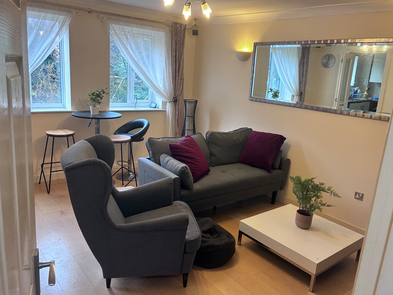 Additional image 2 of 2 Bed Flat, Bellcroft, B16, N1 7GU