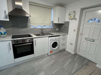 Studio Flat, Cherrydown Avenue, E4