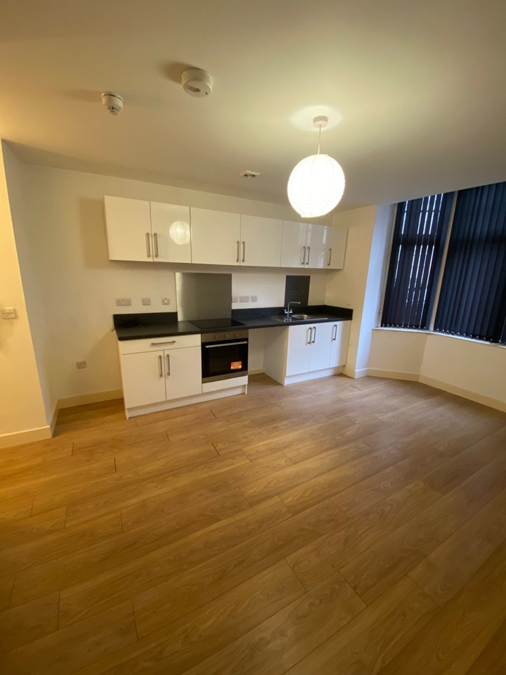 1 Bed Flat, Westleigh Road, LE3, N1 7GU