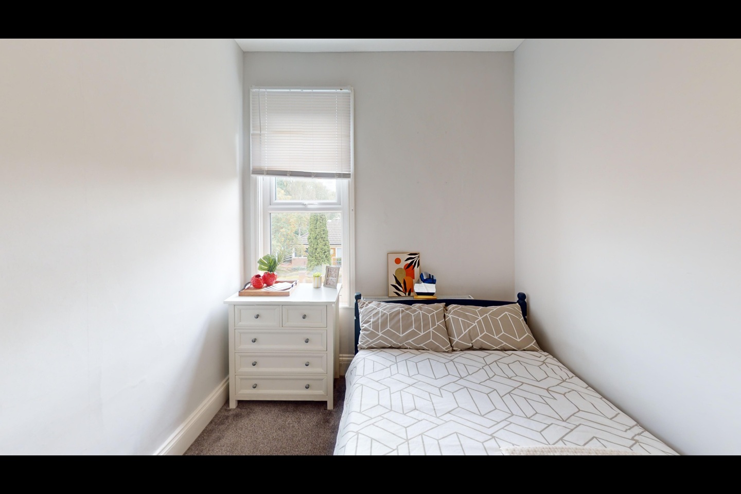 Room in a Shared House, Noel St, NG7, N1 7GU