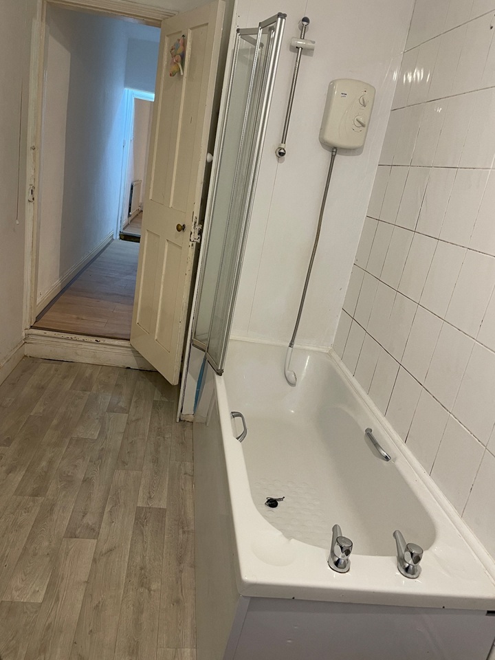 Additional image 17 of 2 Bed Terraced House, Welford Road, LE2, N1 7GU