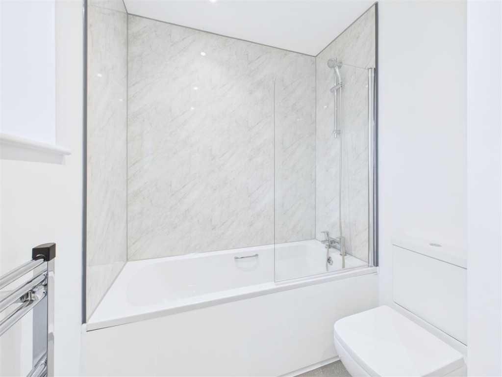 Additional image 16 of 3 Bed Semi-Detached House, Derbyshire Lane, S8, N1 7GU