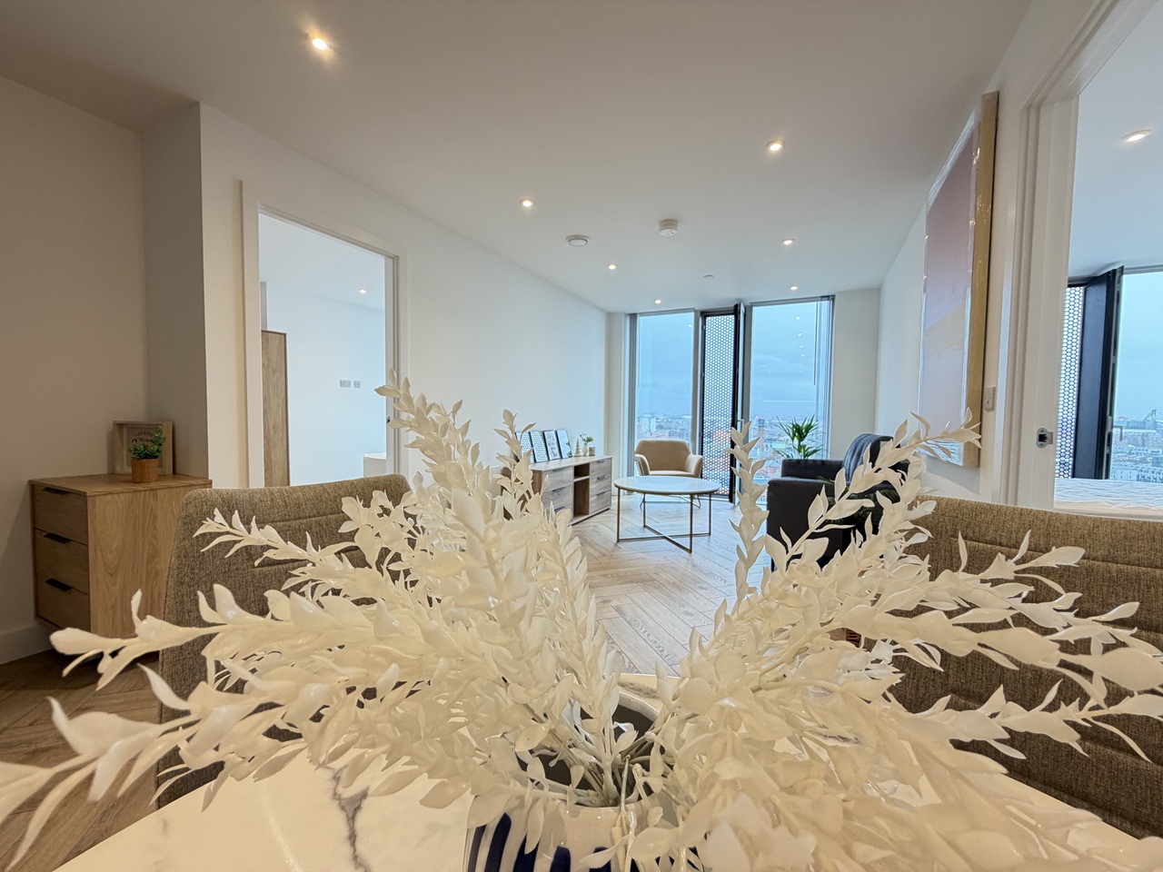 Additional image 5 of 2 Bed Flat, Port Street, M1, N1 7GU