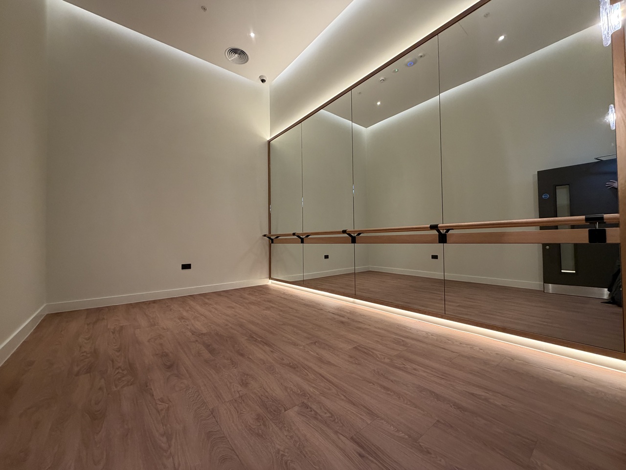 Additional image 23 of 2 Bed Flat, Port Street, M1, N1 7GU