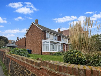 3 Bed Semi-Detached House, Cornwall Gardens, CT9
