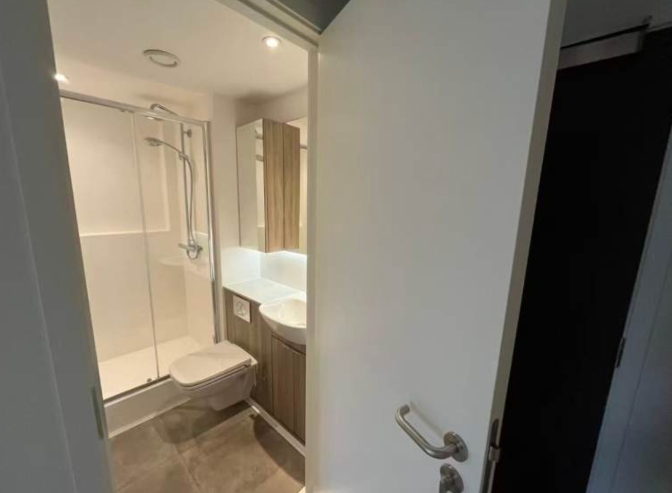 Additional image 3 of Studio Flat, Bruce St, BT2, N1 7GU