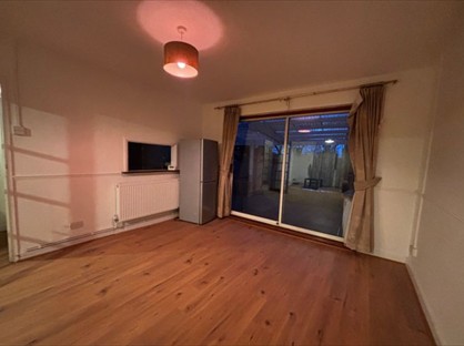 3 Bed Semi-Detached House, Hillingdon Road, UB10