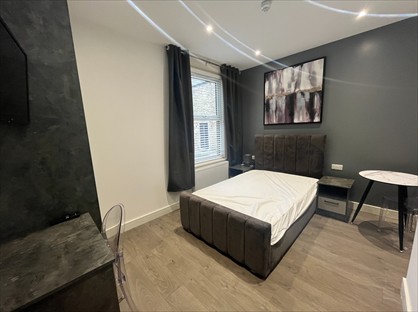 Studio Flat, Broadway, PE1