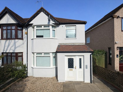 Studio Flat, Wickham Lane, SE2