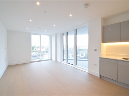 2 Bed Flat, Bookbinder Point, W3