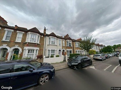 Room in a Shared House, Longhurst Road, SE13