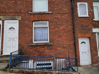 Studio Flat, Middleton, M24