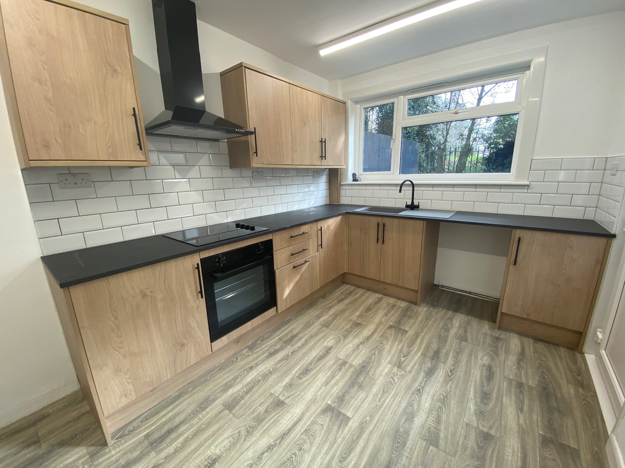 3 Bed Terraced House, Ilkeston Road, NG7, N1 7GU