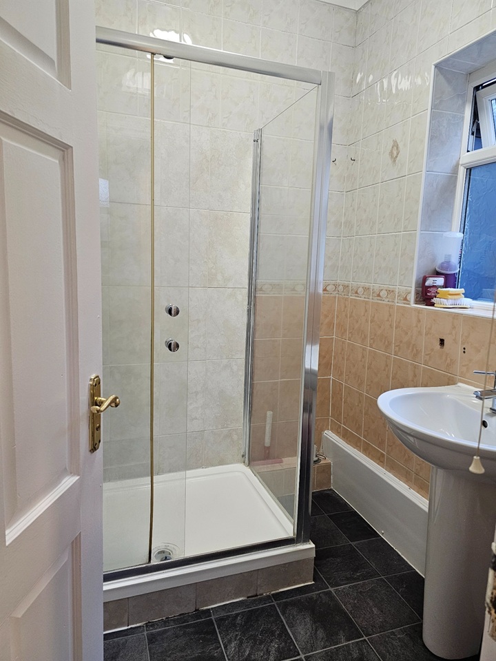 Additional image 7 of Room in a Shared House, Derby Road, SO14, N1 7GU