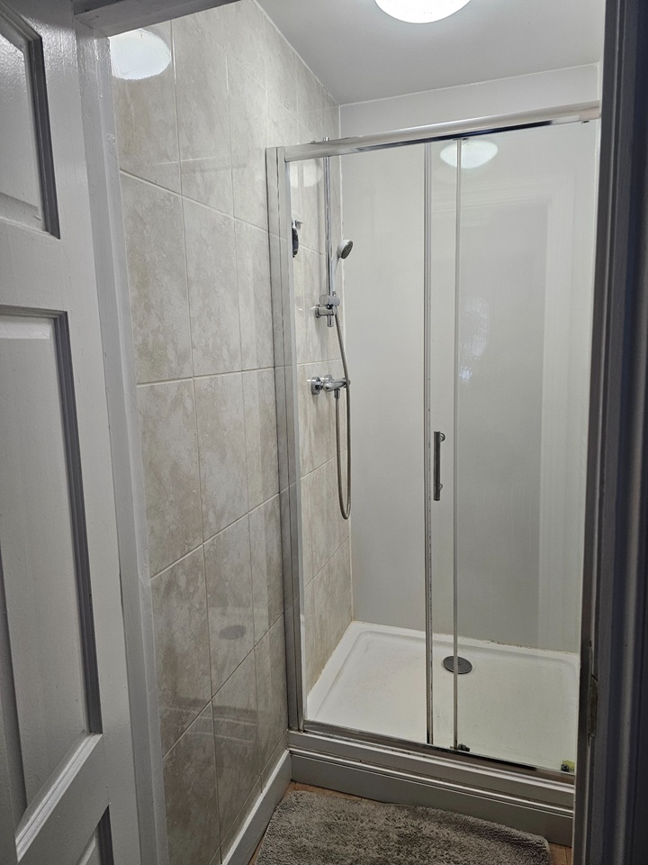 Additional image 8 of Room in a Shared House, Derby Road, SO14, N1 7GU