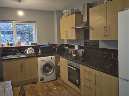 Bedsit, Wadham Road, L20