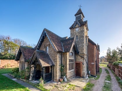 2 Bed Flat, Bromham Road, MK40