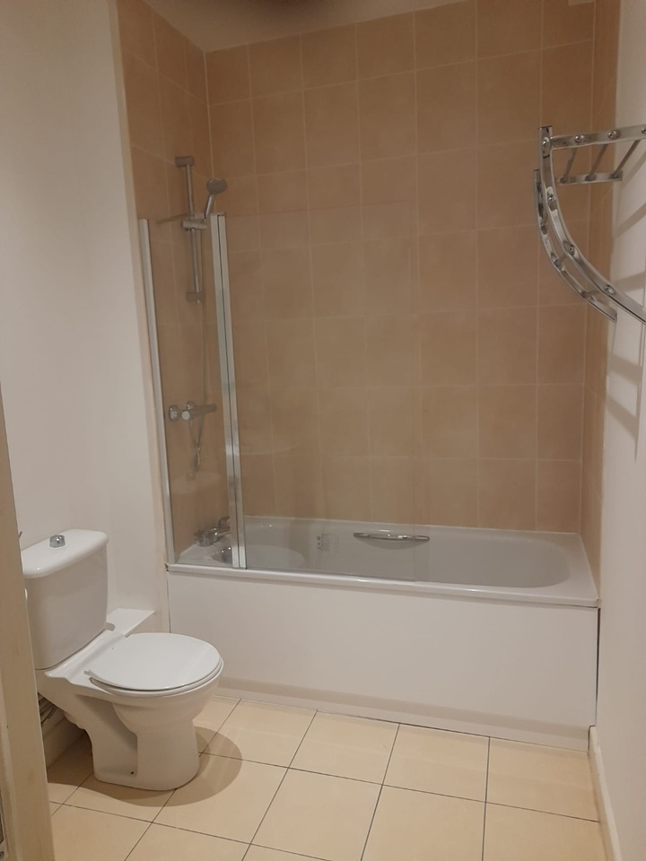 Additional image 8 of Studio Flat, Mcilroys Building, RG1, N1 7GU